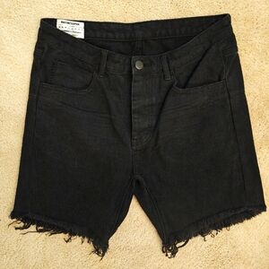 NWOT Men's One Teaspoon Black Denim Distressed Jean Shorts.
